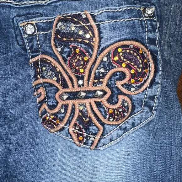 Miss Me Medium Blue Boot-Cut Jeans with Embellished Fleur-de-Lis Pockets - Picture 5 of 5